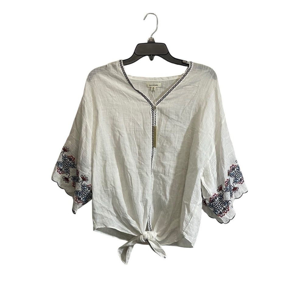 NWT Max Studio Blouse Med White Cropped Embroidered Sleeves Tie Front Peasant